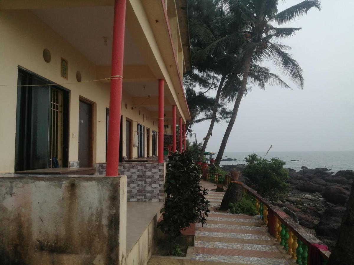 Shree Sai Cottage Sea View 아람볼 외부 사진