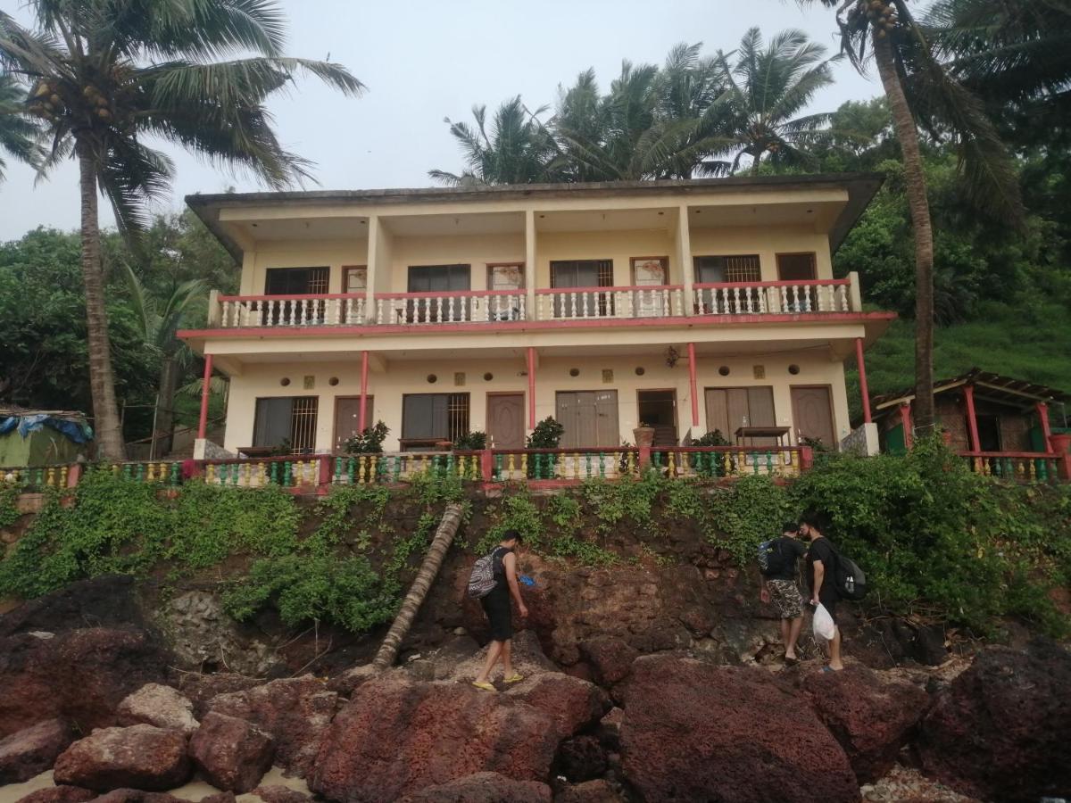 Shree Sai Cottage Sea View 아람볼 외부 사진
